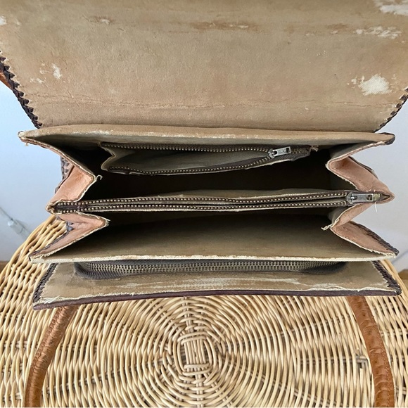 Vintage Tooled Leather Handbag - Picture 6 of 9